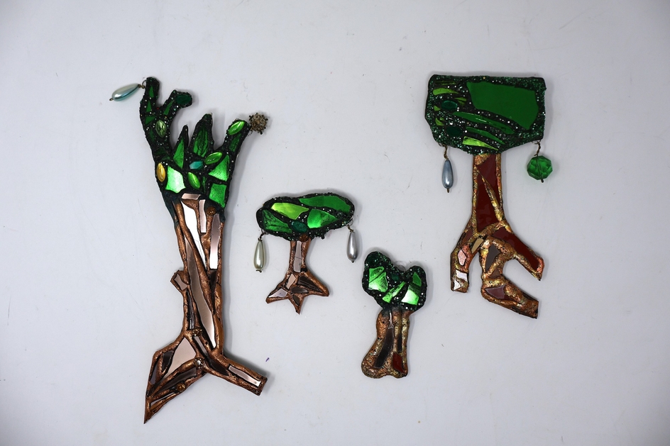 Earth Crown Jewels – Brooch 3