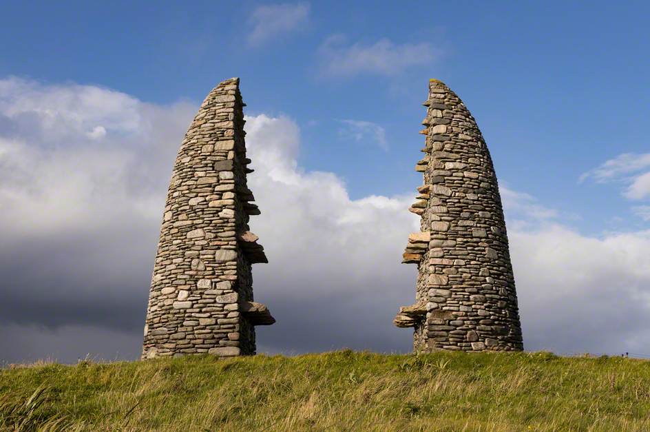 Aiginis Farm Raiders Monument: Cuimhneachain nan Gaisgeach (Land Struggle Cairn)